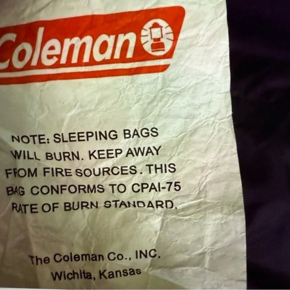 Coleman mummy style, sleeping bag, youth, color purple, 30 x 66 - Picture 8 of 12